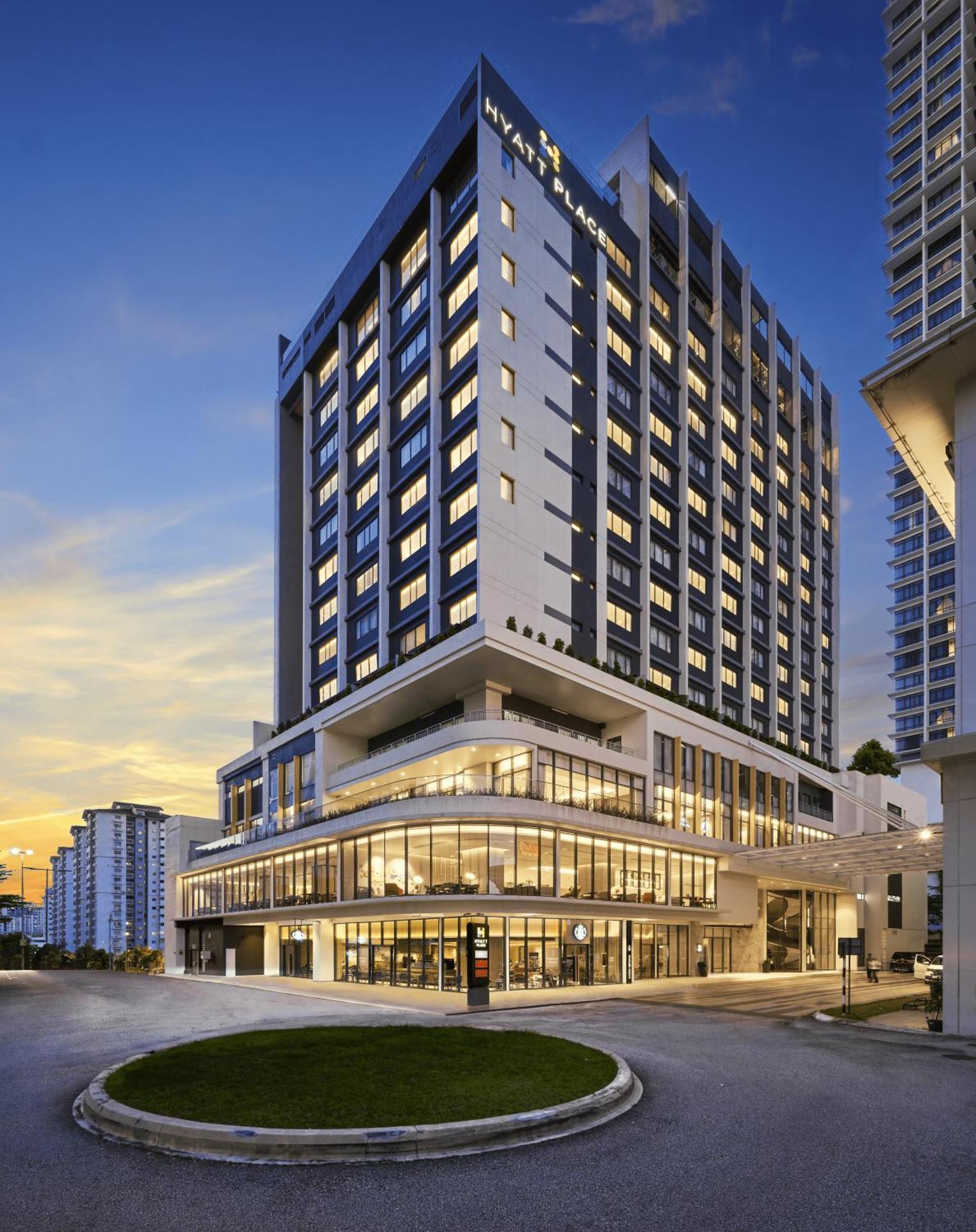 Hyatt Place Bukit Jalil 4*